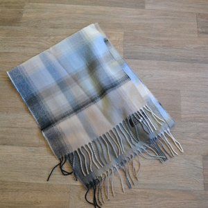 New Plaid 100% Cashmere Fringe Scarf